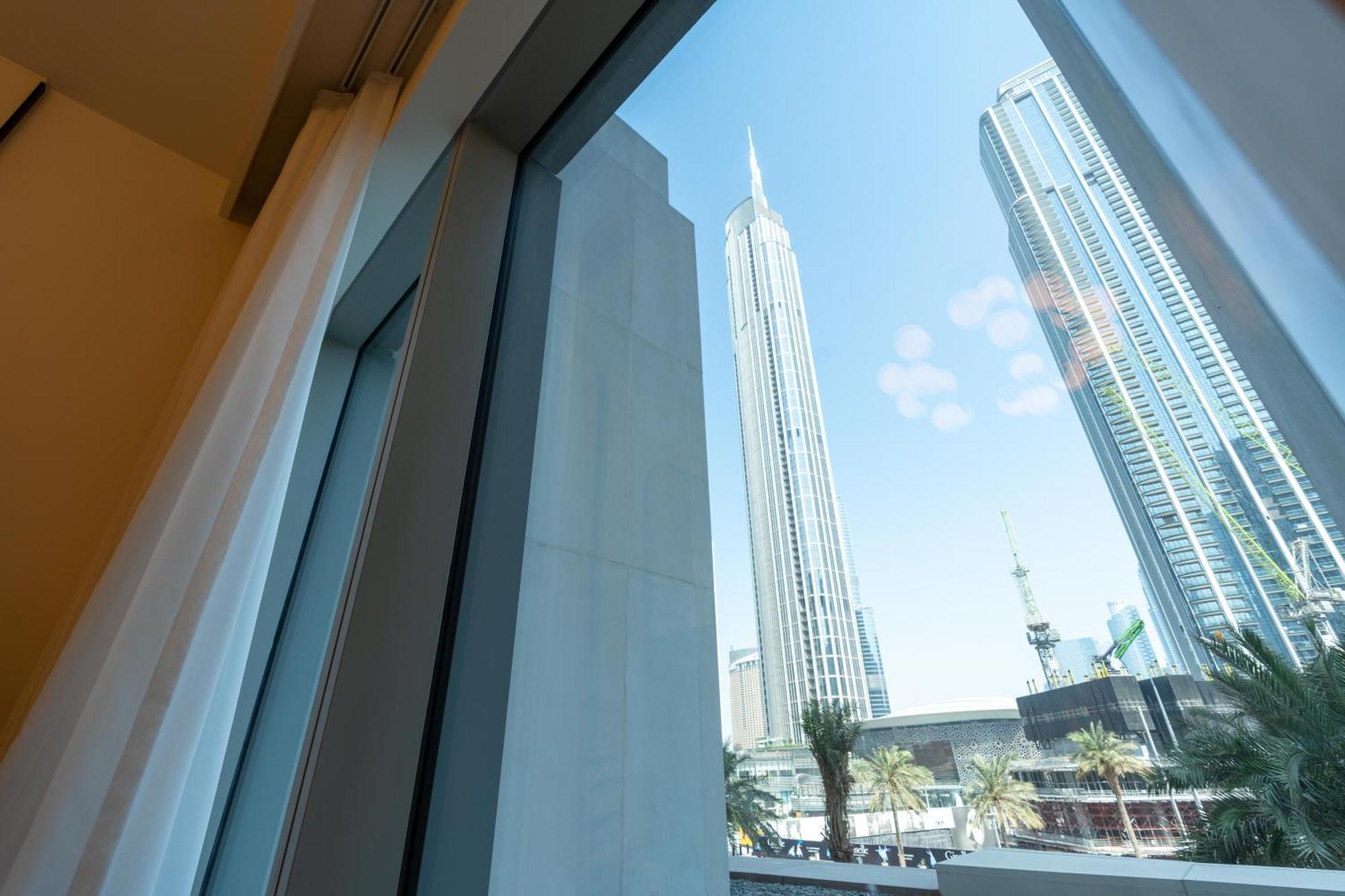313 Downtown Luxury Living At It's Finest Apartment *